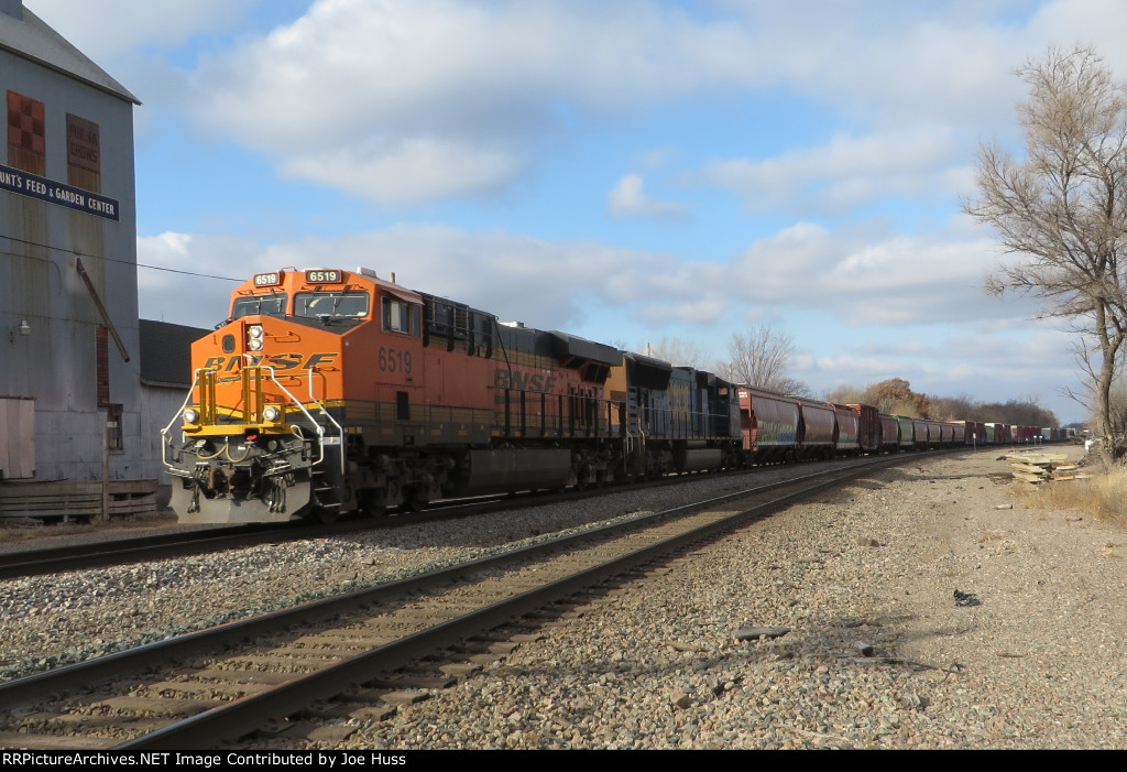 BNSF 6519 East